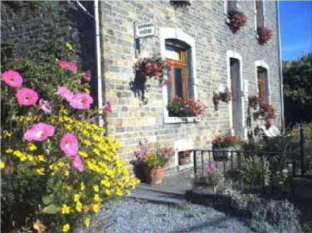 Les Vieilles Pierres Bed and Breakfast Comblain-au-Pont Camera foto